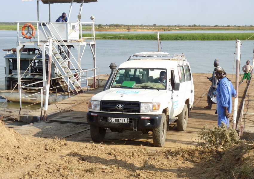 Déminage - enquêtes non techniques au Moyen-Chari, au Tchad © Handicap International