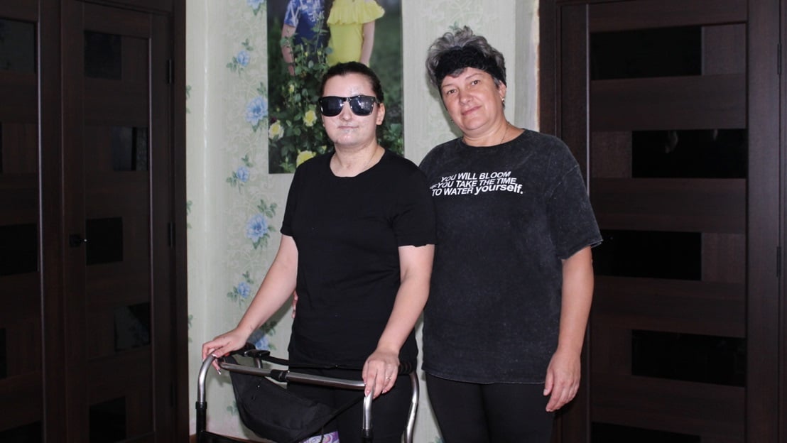 Ukraine: Yuliia, injured by a mine, regains hope