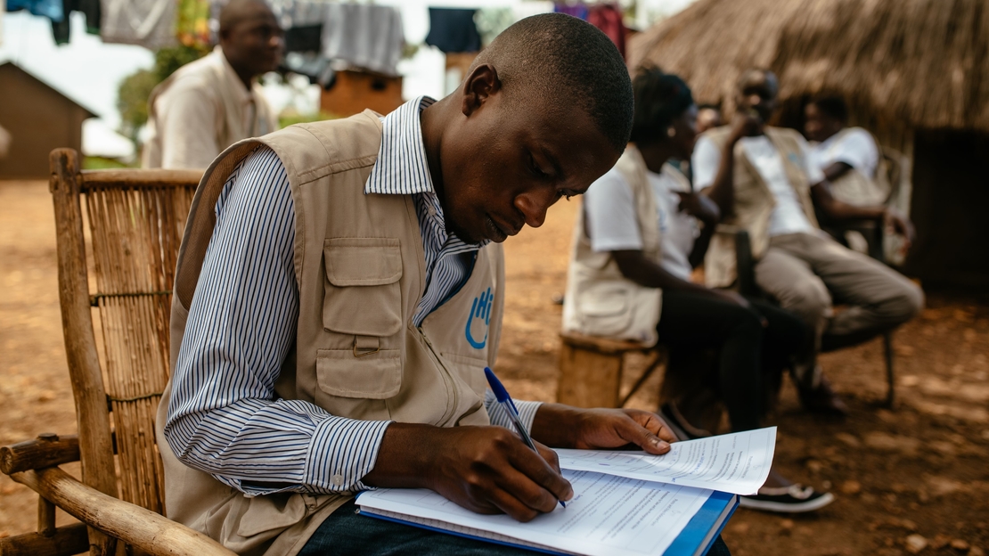 An humanitarian worker from the HI tema in Uganda (Archive photo)