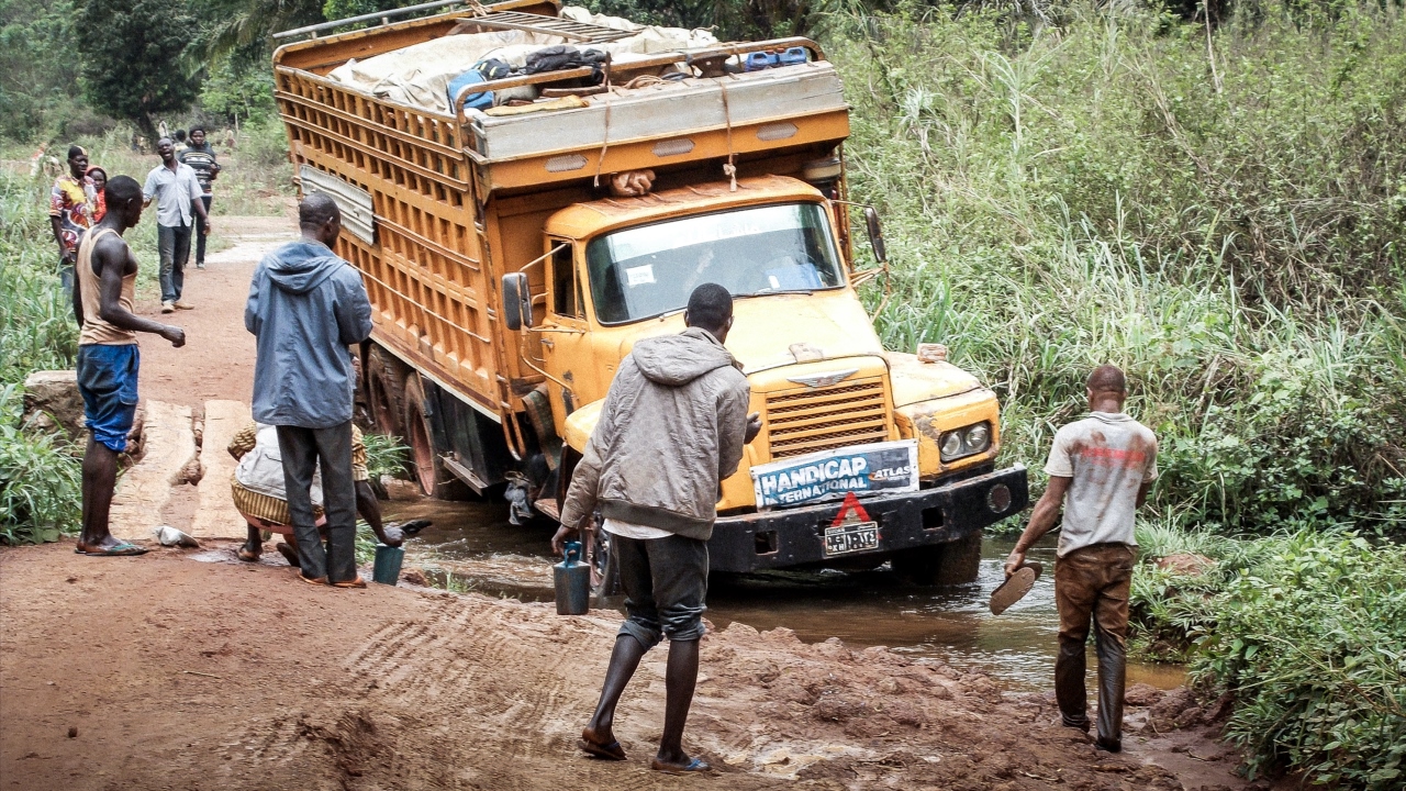 Truck hired by Handicap International to distribute essential goods to their final destination in the Central African Republic