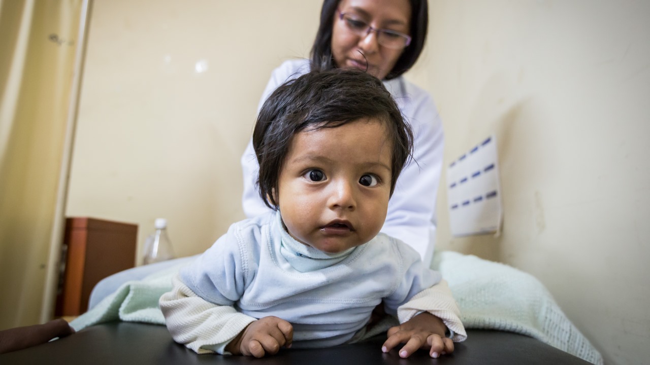 A child benefitting from Handicap International's rehabilitation project in Bolivia