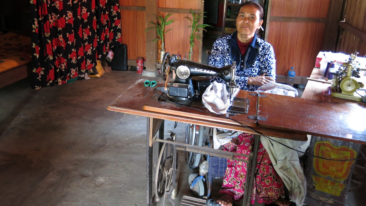 Landmine victim, Seng Ly, established her sewing business with the help of Handicap International