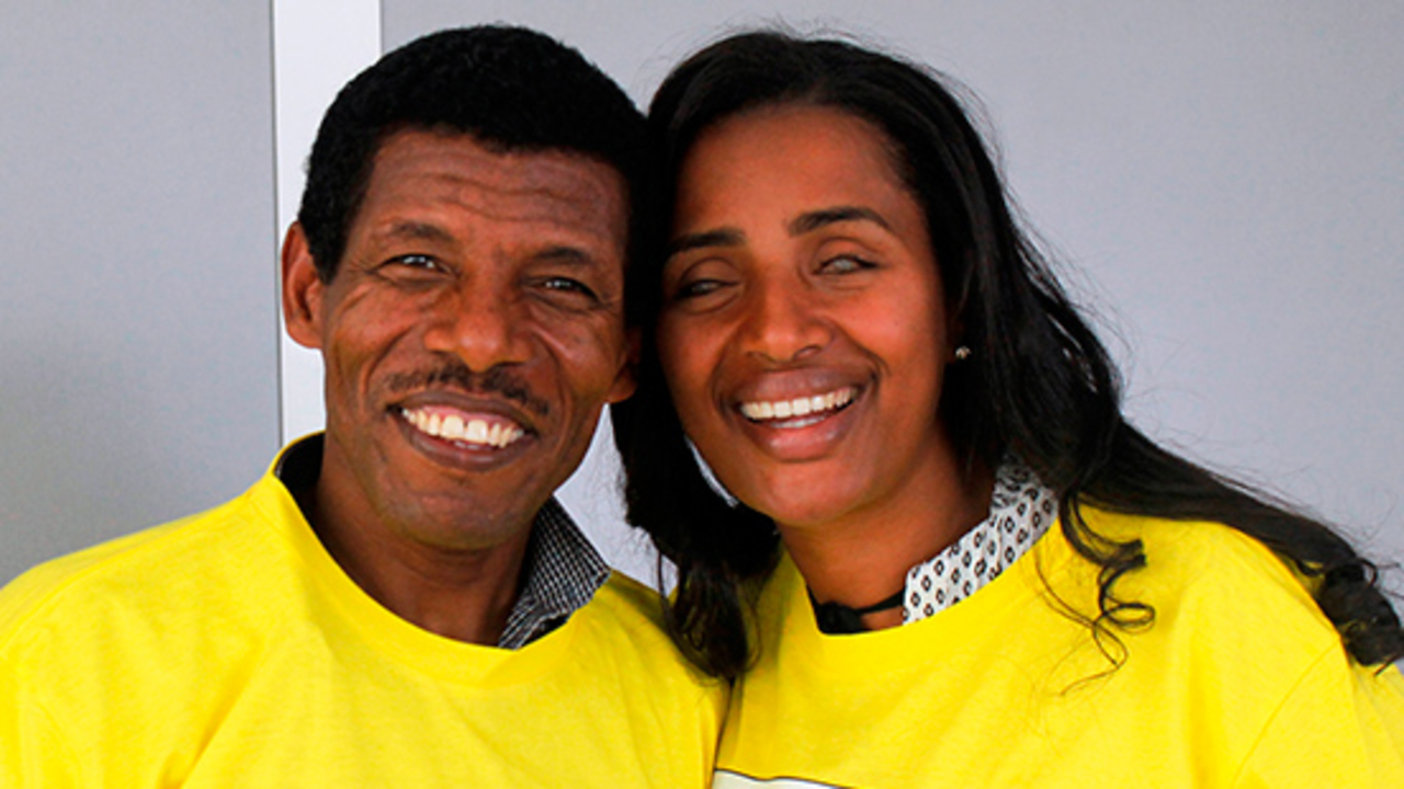 Yetnebersh Nigussie with Haile Gebrselassie