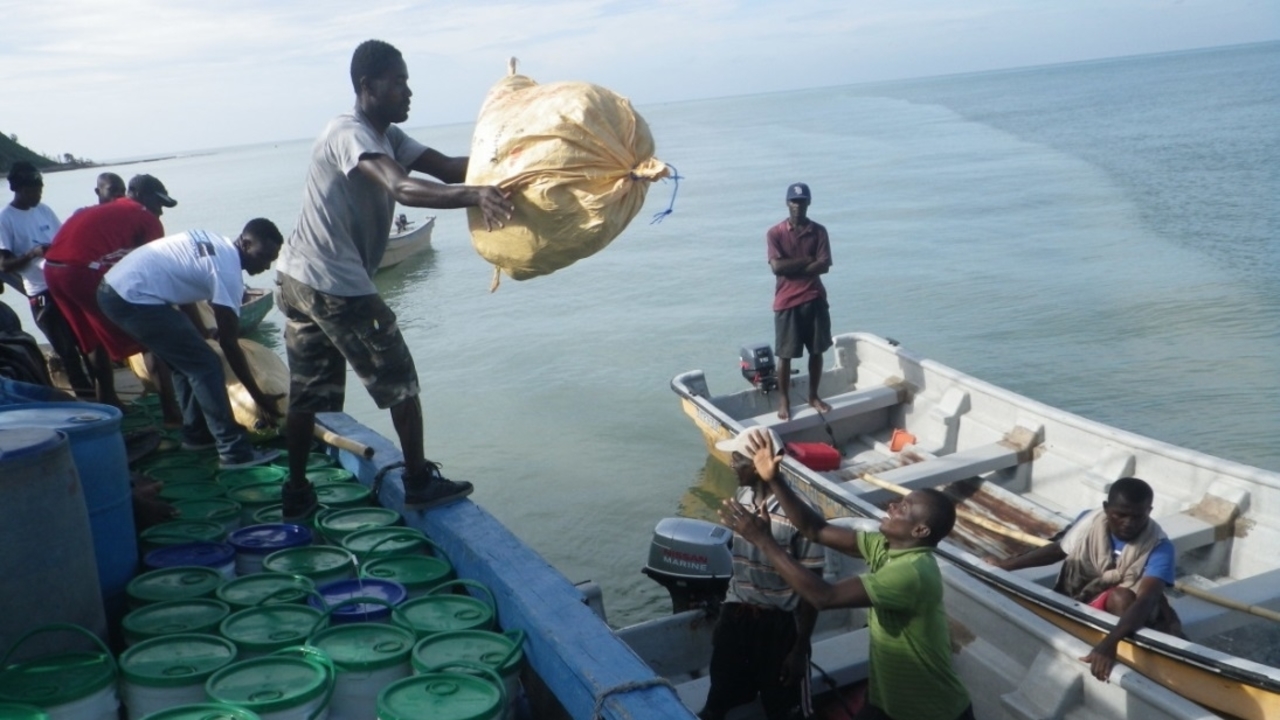 HI’s logistics platform coordinating the delivery of aid items by sea, Haiti, October 2016.